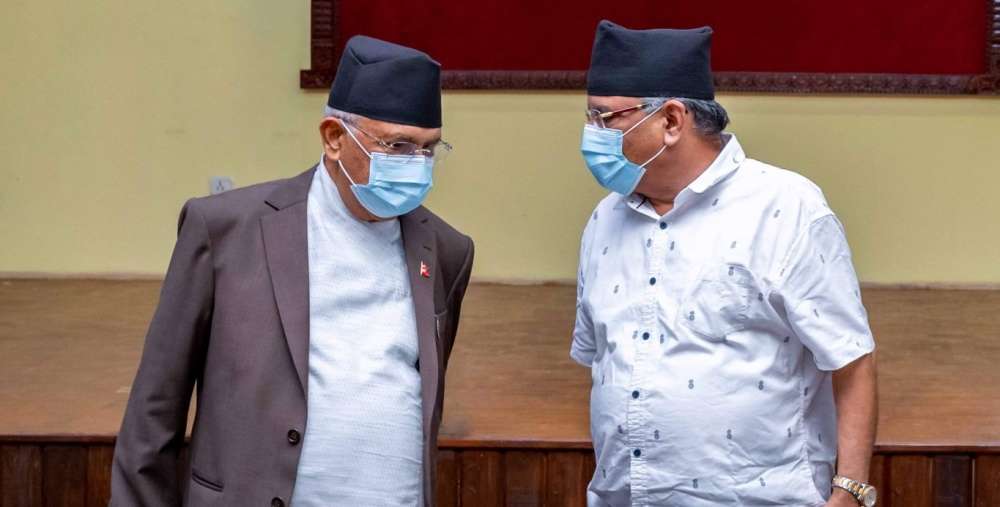 ज्ञानेन्द्रसँग सहमति गरेको प्रमाणित गर्न ओलीलाई प्रचण्डको चूनौती