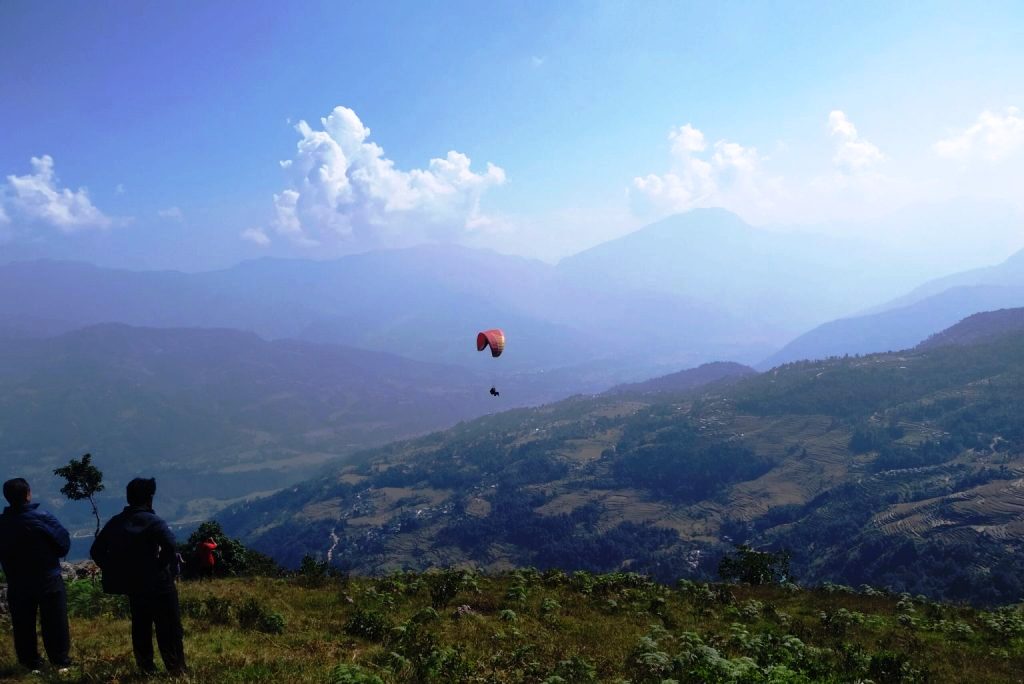 बागलुङमा प्याराग्लाइडिङ: संरचना छ, उडान छैन !