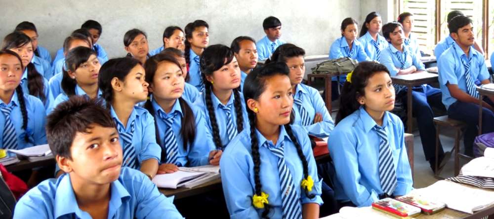 पढ्दापढ्दै छात्रा बेहोस हुन थालेपछि विद्यालय बन्द