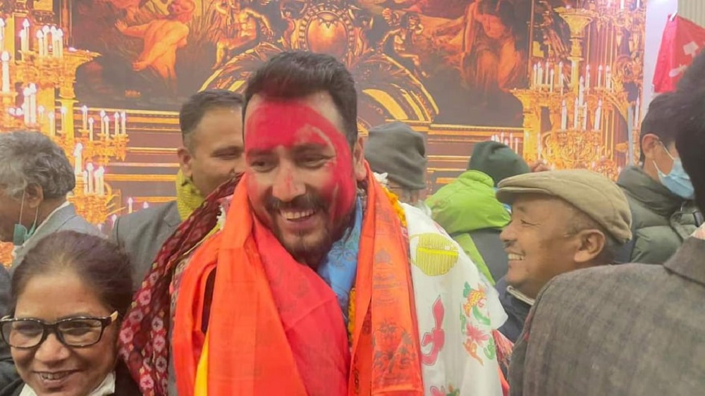 माओवादीमा नेतृत्व छनौट गर्न पहिलोपटक चुनाव, बागमती अध्यक्षमा सरल सहयात्री