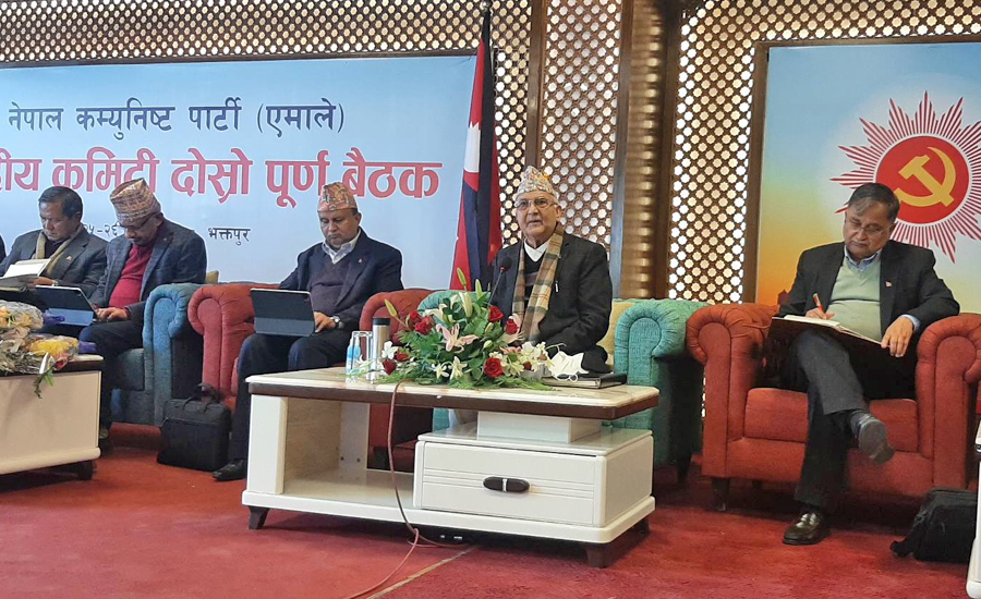 चुनावमा ६० प्रतिशत मत लिएर आउन केन्द्रिय सदस्यहरुलाई ओलिको निर्देशन