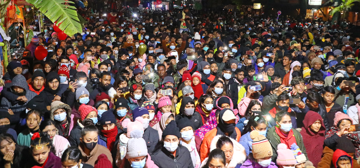 पोखरा सडक महोत्सव: तीनकिलोमिटर दूरी भरिभराउ