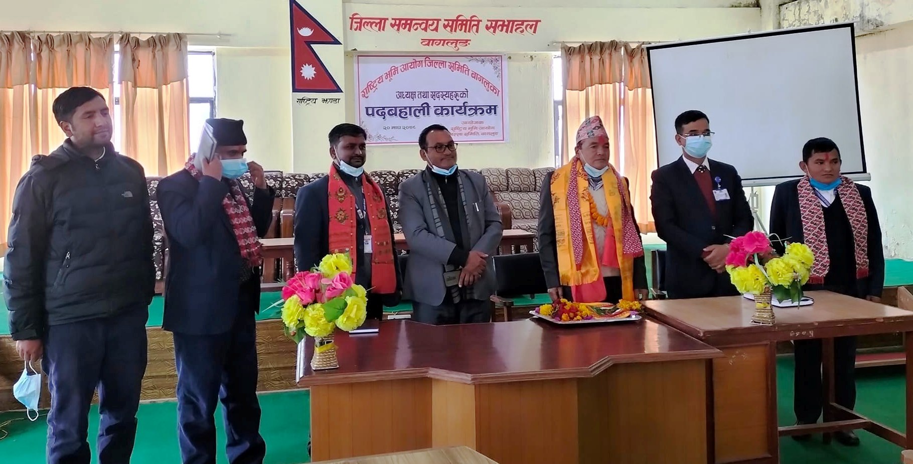 भूमि आयोग बागलुङमा कुँवर, गरे पदबहाली