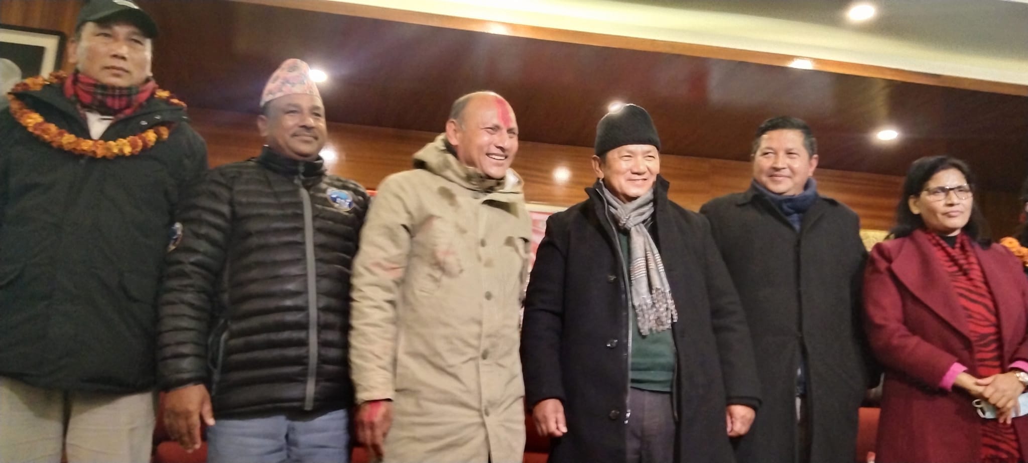 बागलुङका वामपन्थी नेता बाबुराम एमालेमा प्रवेश, सवै कम्युनिष्टलाई एकतावद्ध हुन आग्रह