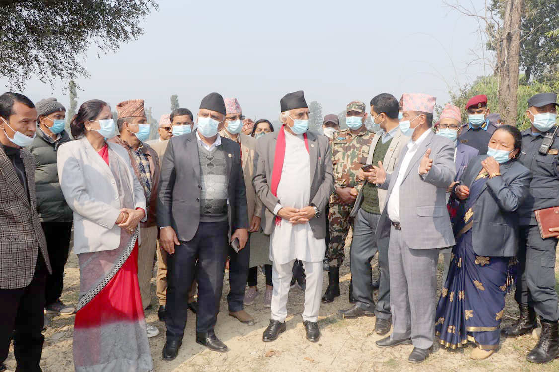 दुम्किबास-त्रिवेणी सडक खण्ड निर्माणको काम छिट्टै अगाडी बढ्छ: मुख्यमन्त्री