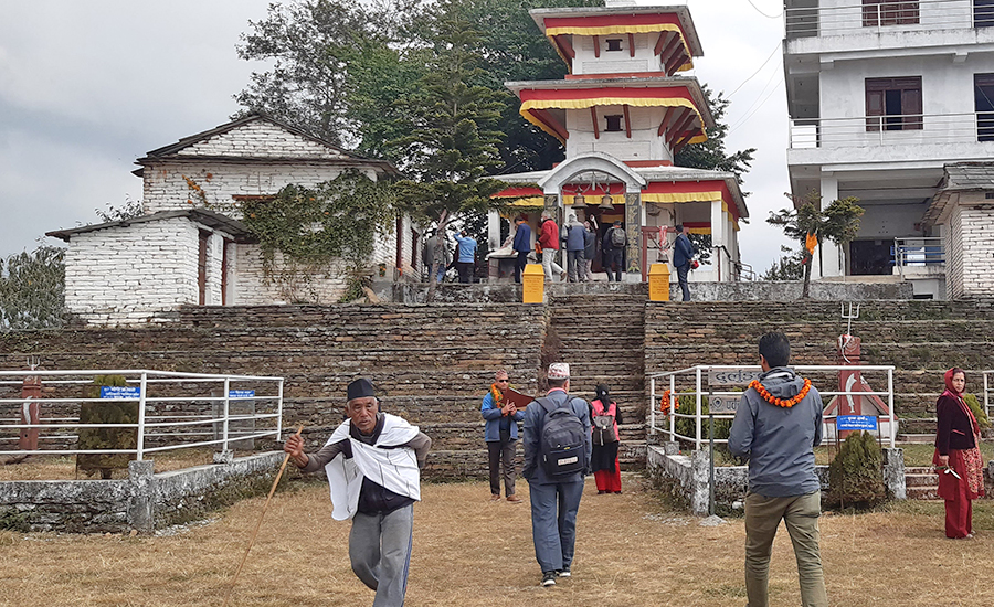 दुर्लुङकोटलाई धार्मिक पर्यटकीय गन्तव्य बनाउन पहल सुरु