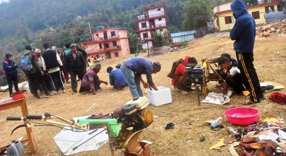 मिनिटेलर मर्मतको सीप सिक्दै जैमिनीका किसान
