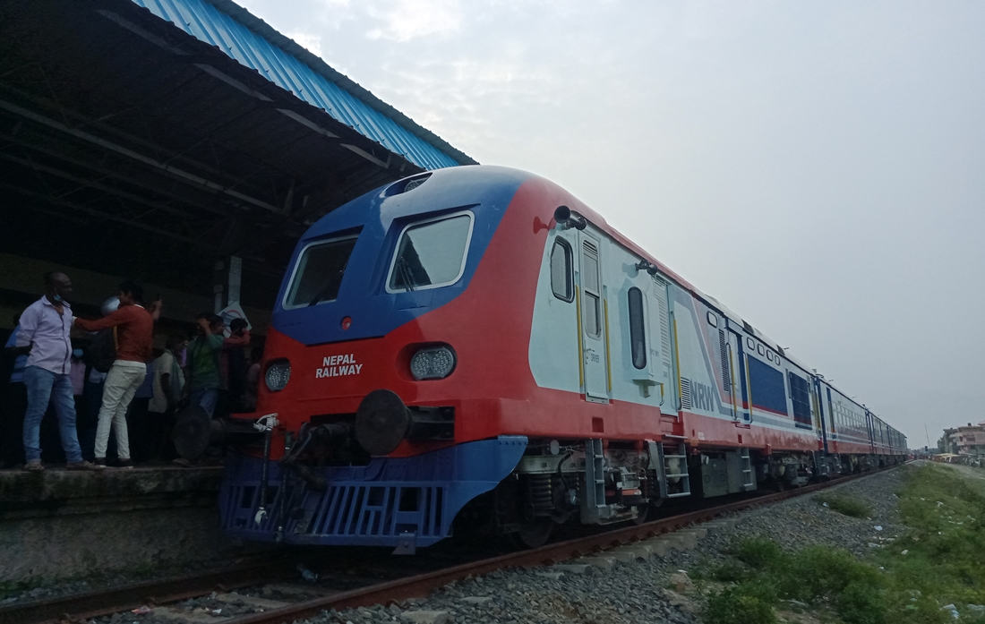 जयनगर-कुर्था रेलमार्गमा यात्रुबिनाको सञ्चालन