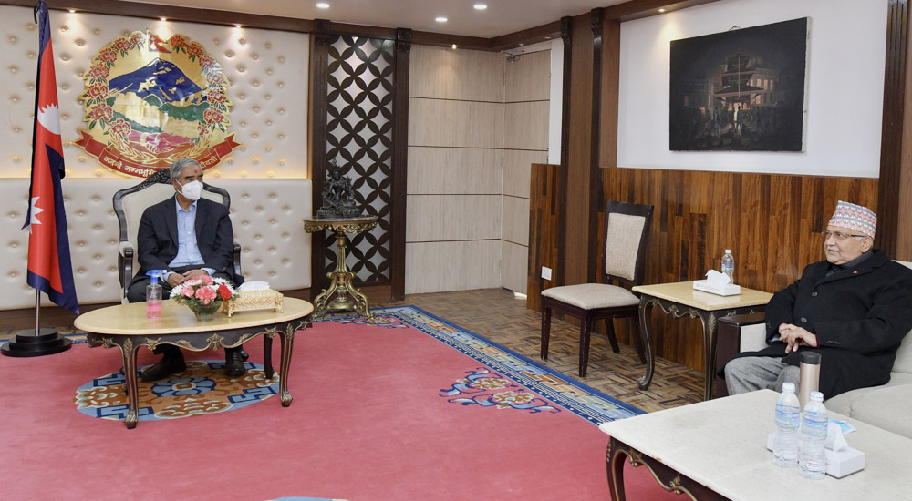 देउवालाई भेट्न ओली फेरी बालुवाटारमा