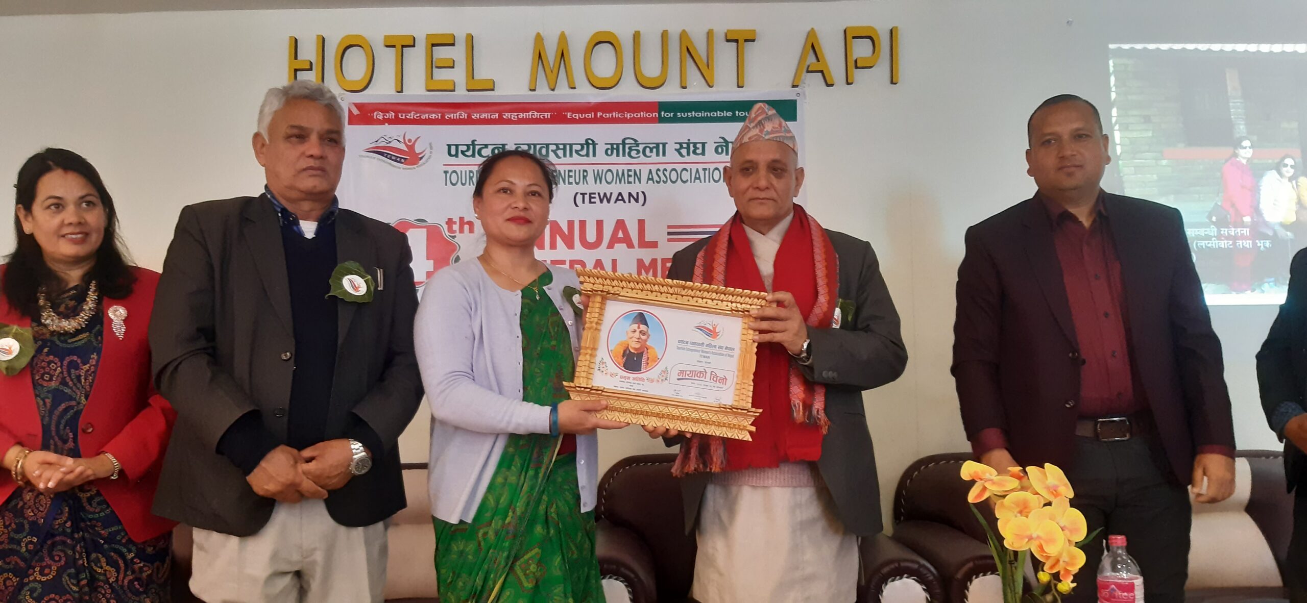 कोरोना प्रभावित पर्यटनको पुनरुत्थान सरकारको प्राथमिकता : मन्त्री कँडेल