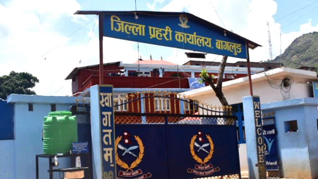 बालिका बलात्कार गर्ने मल्ल पक्राउ