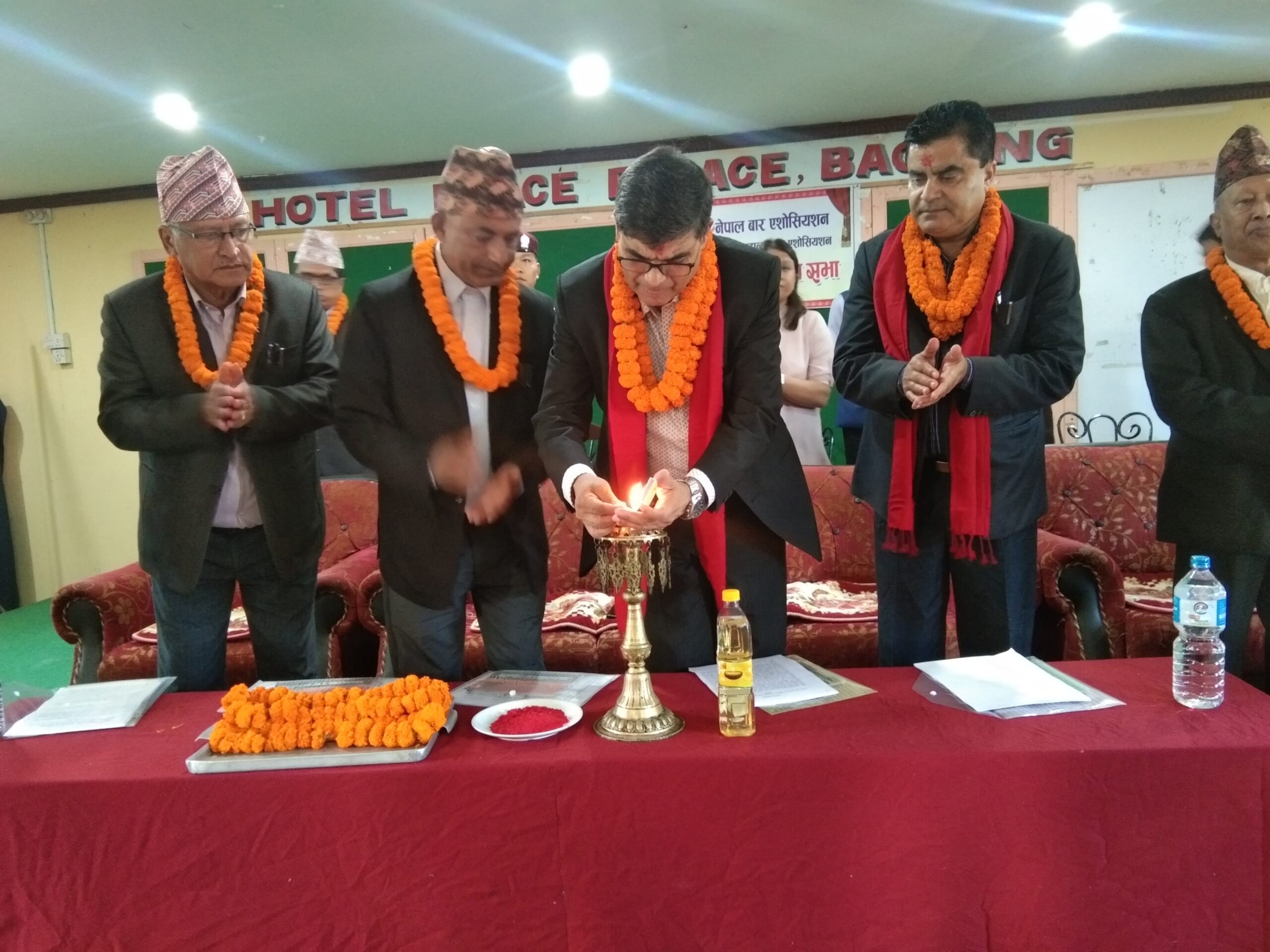 ‘कानून व्यवसायी पारदर्शी बनौं’