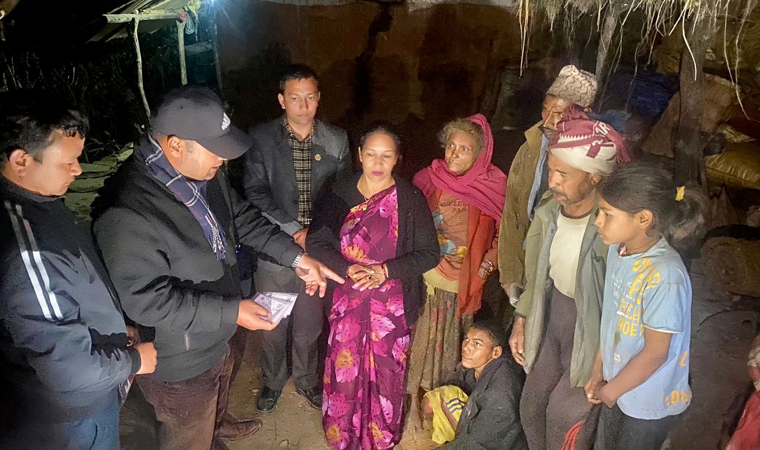 स्वास्थ्य बिमापछि टिकीको परिवार उत्साहित