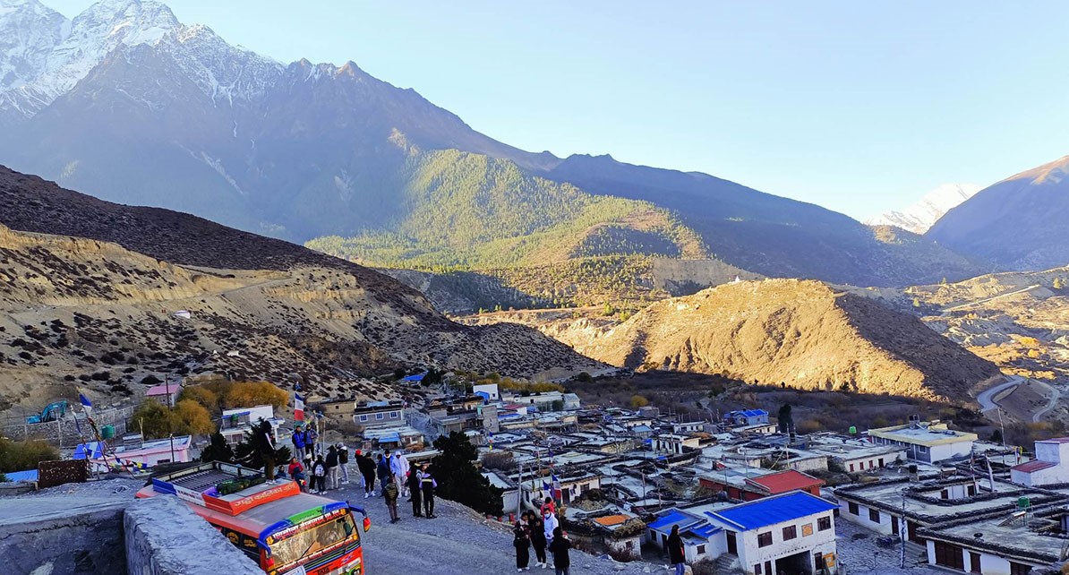 पर्यटकको आकर्षण बन्दै मुस्ताङको ठिनी गाउँ होमस्टे