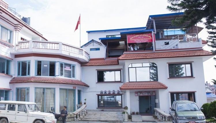 मओवादी पदाधिकारीको बैठक : सरकार गठनमा सबै विकल्प खुला