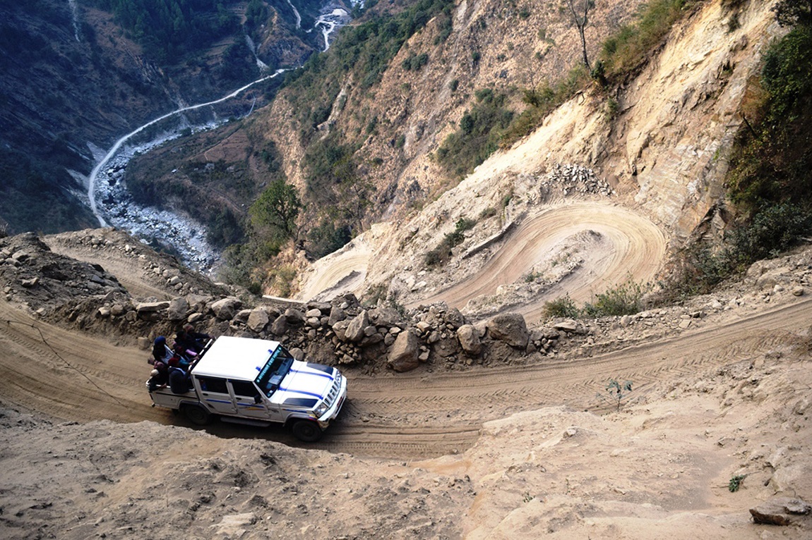 जलविद्युत् आयोजनासँगै गाउँमा सडक संजालको पहुँच