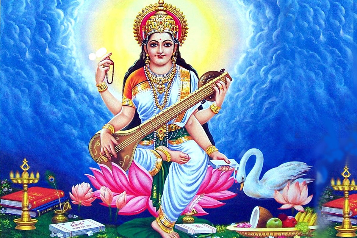 आज विद्याकी देवी सरस्वती पूजा