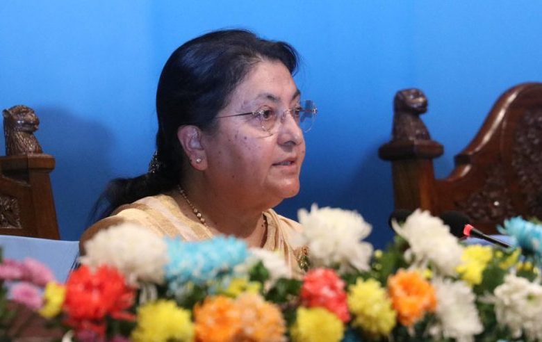 विकास र समृद्धितर्फ ध्यान केन्द्रित हुुनुपर्नेमा राष्ट्रपतिको जोड