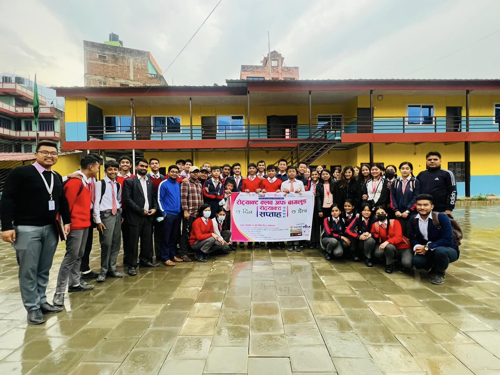 विद्यार्थीमा उत्प्रेरणा जगाउँदै रोट्रयाक्ट