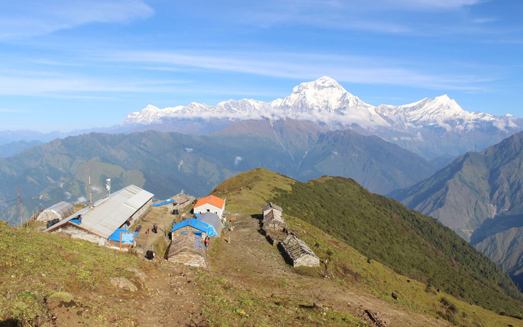 खोपारा लेक : पहिले भैँसीगोठ अहिले पर्यटकीयस्थल