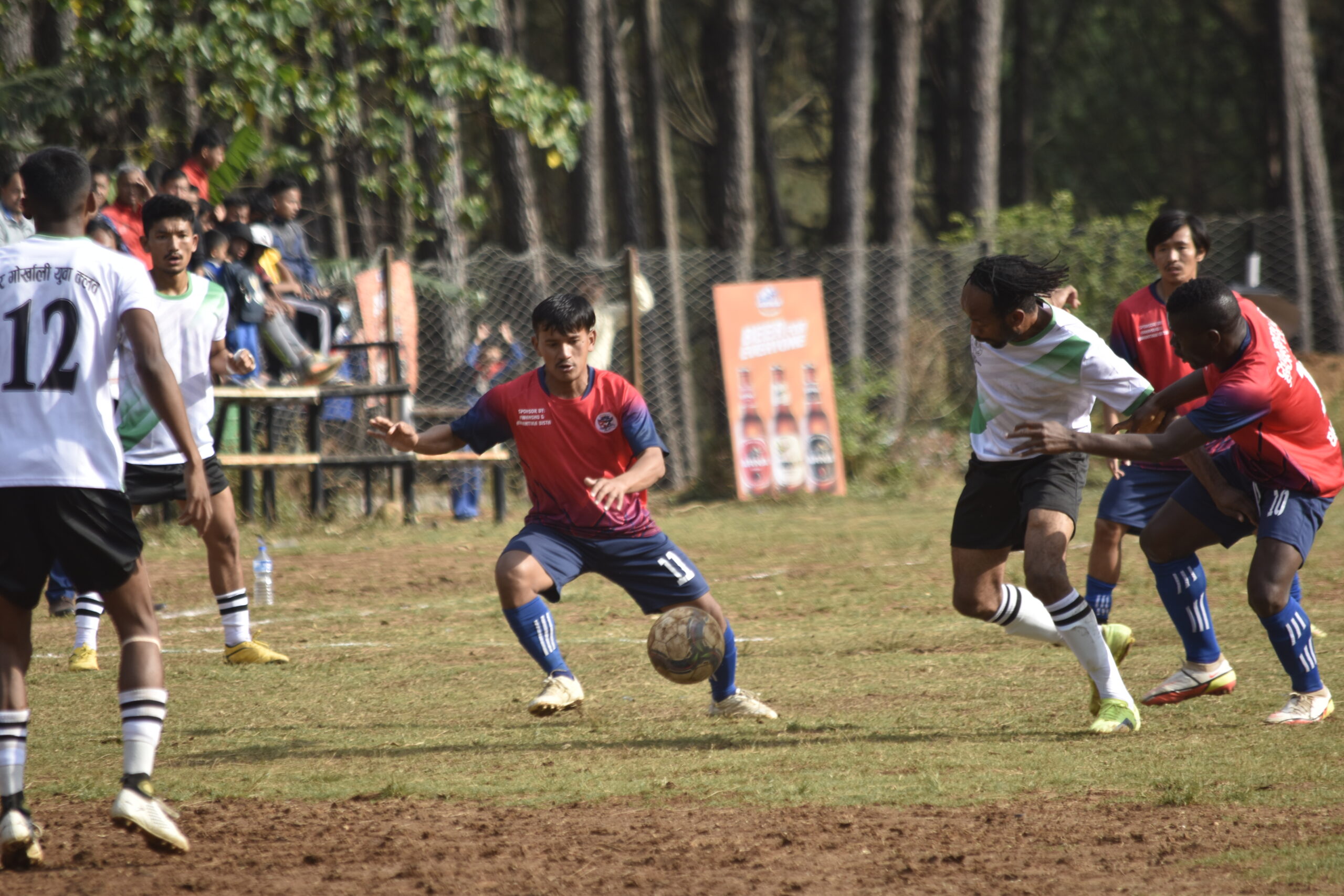 चिल्ड्रेनविरुद्व वीर गोर्खालीको सनसनीपूर्ण जित, उपाधिका लागि श्री मेयरसंग भीड्ने