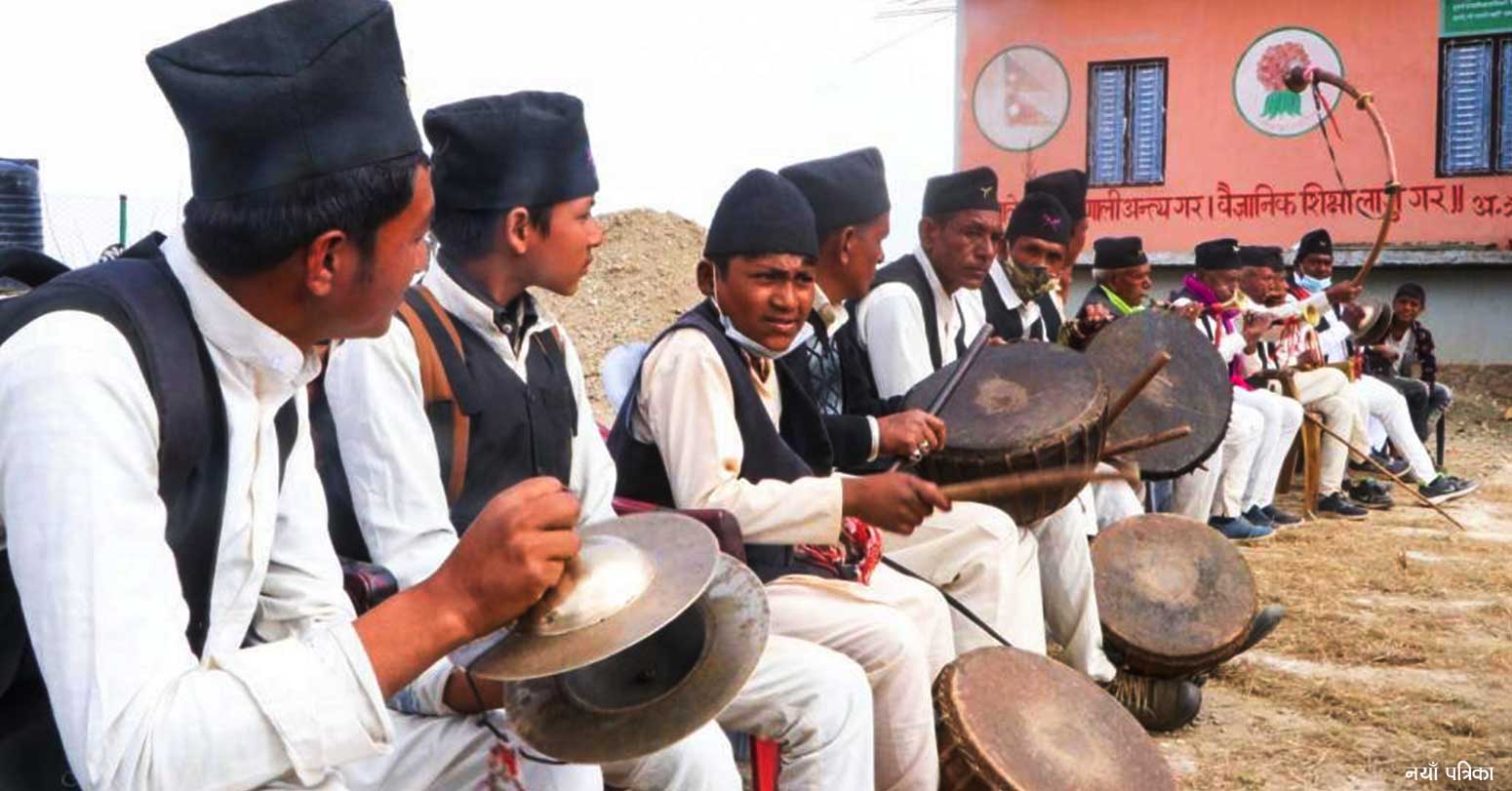 लोपोन्मुख पञ्चेबाजा संरक्षण गर्दै मगर समुदाय