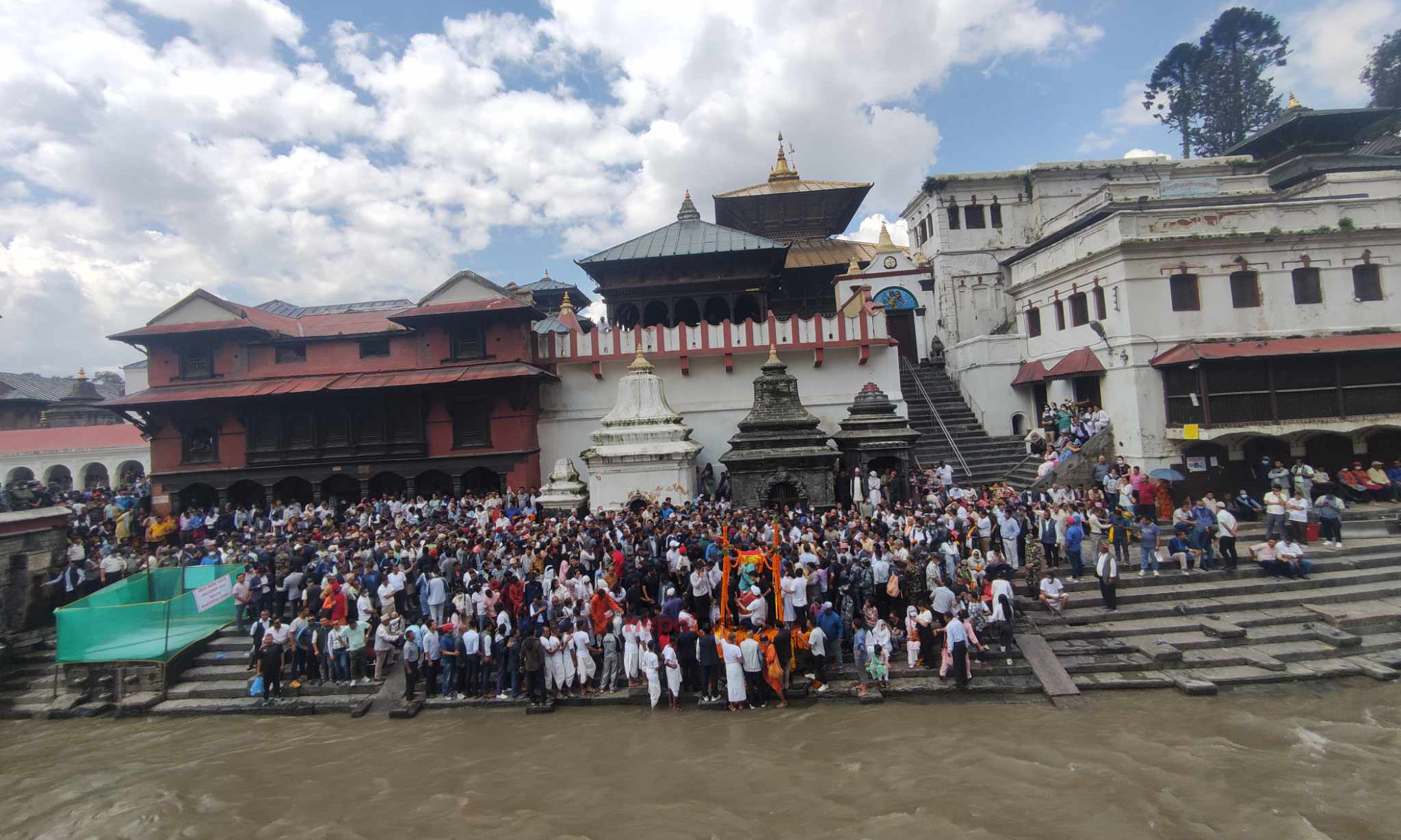 नेम्वाङको राजकीय सम्मानका साथ अन्त्येष्टि