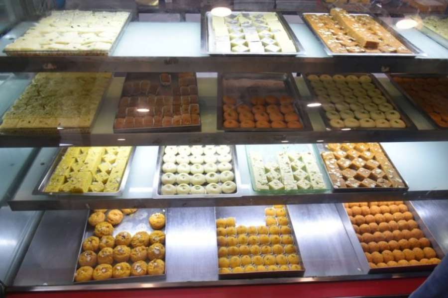 रंग मिसिएका खाद्यपदार्थ बिक्री र उपभोग नगर्न आग्रह
