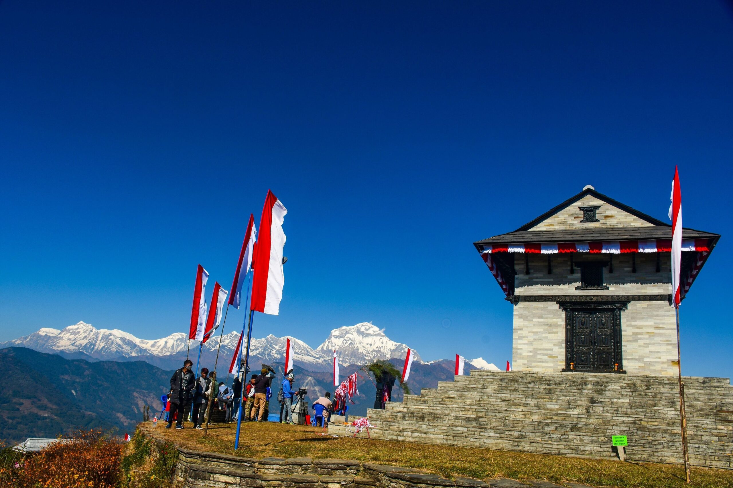 पदमार्गमा ‘करबाकेली’ काव्ययात्रा