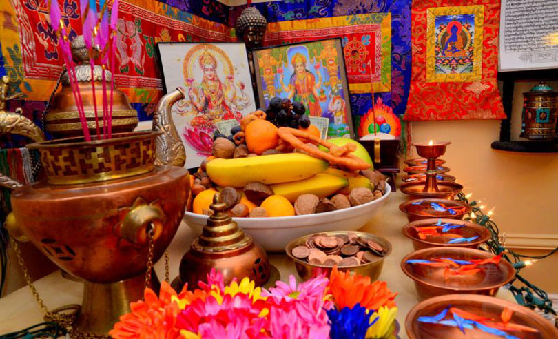 आज धनधान्यकी देवी लक्ष्मीपूजा