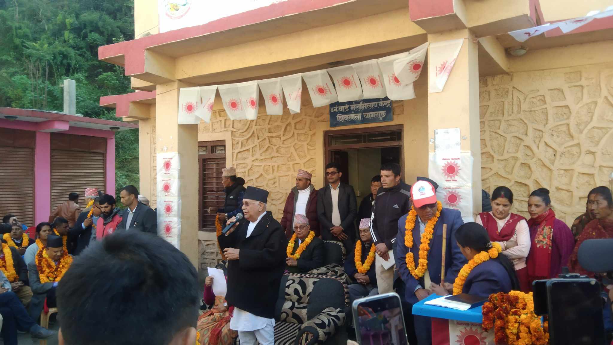 जनता धनी बनाउने उपाय खोज्न संकल्प यात्रा : अध्यक्ष ओली