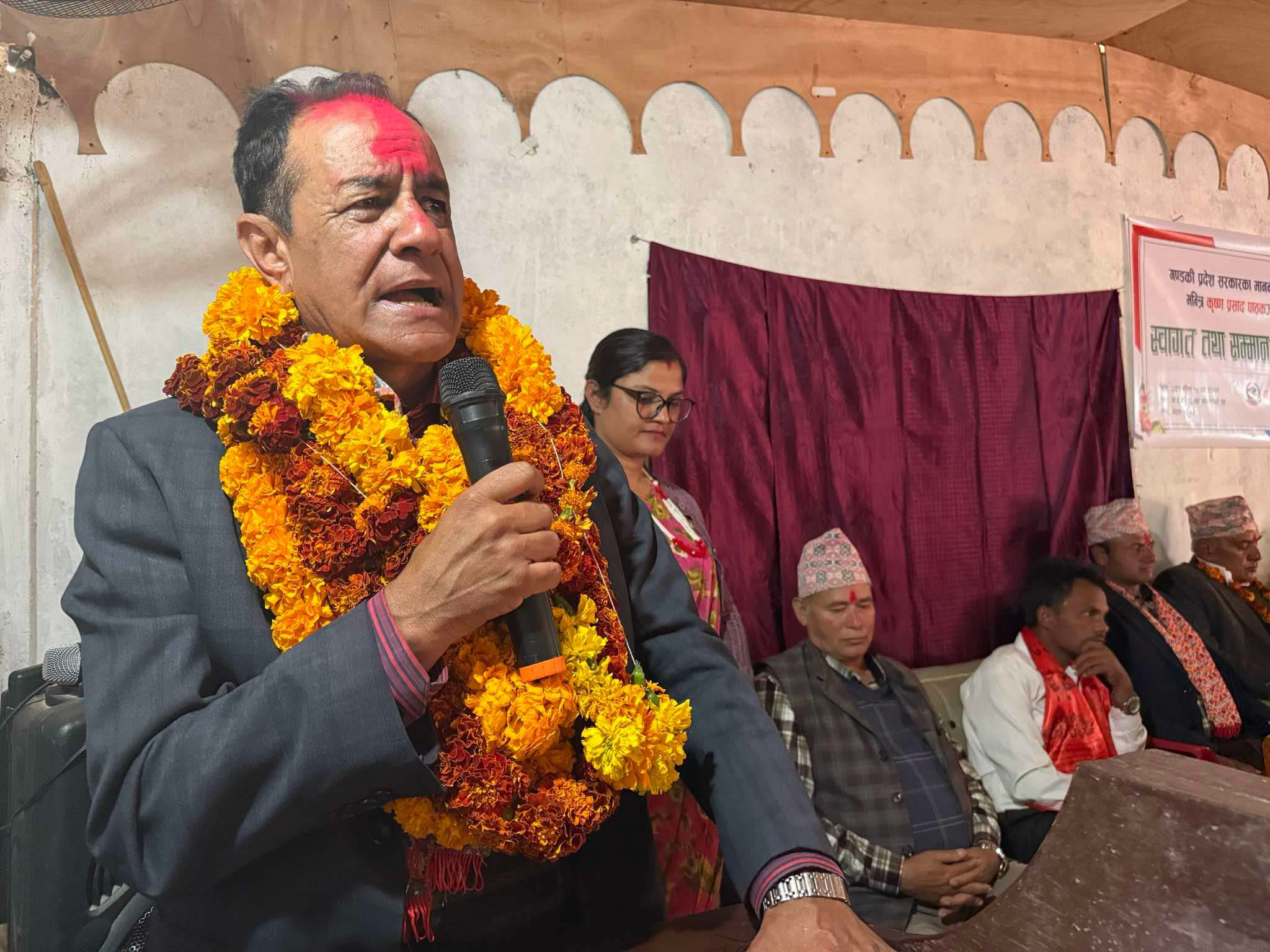 योजनाबद्ध कामले स्वास्थ्य क्षेत्रमा सुधार ल्याउँछौं : मन्त्री पाठक