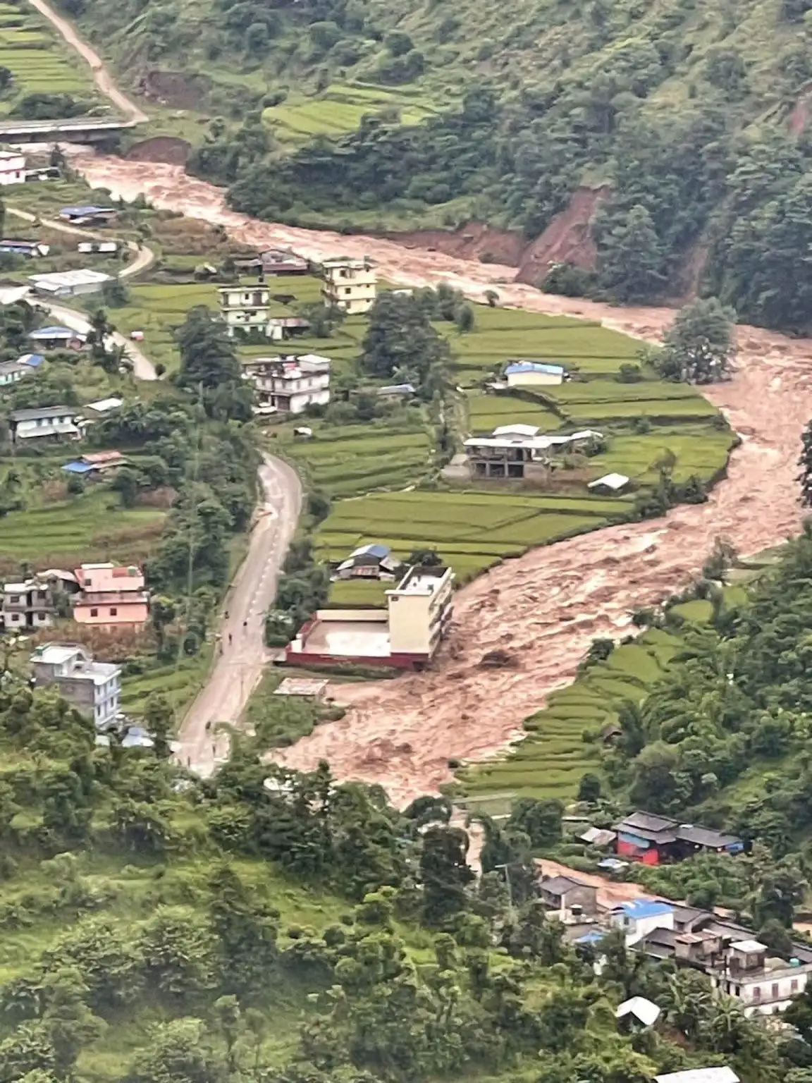 पश्चिम बागलुङमा ठूलो क्षति